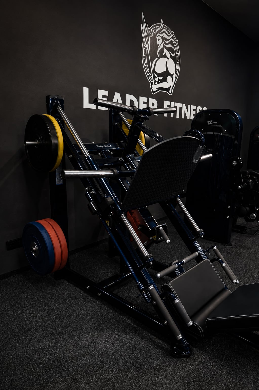 Vybavení a zázemí Leader Fitness 14